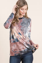 Load image into Gallery viewer, TIE DYE WRAP T

