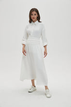 Load image into Gallery viewer, WHITE GAUZE SKIRT byMM

