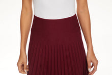 Load image into Gallery viewer, MM YEAR ROUND PLEATED - MAROON
