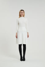 Load image into Gallery viewer, AMAZING MM SKIRT - YEAR ROUND CREAM
