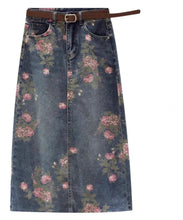 Load image into Gallery viewer, FLORAL DENIM SKIRT
